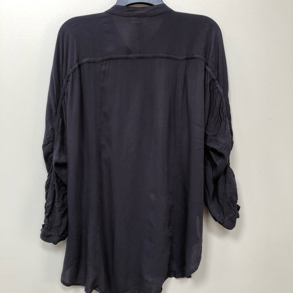 Maeve Anthropologie Gray Ruched Sleeve Blouse M - Picture 7 of 7
